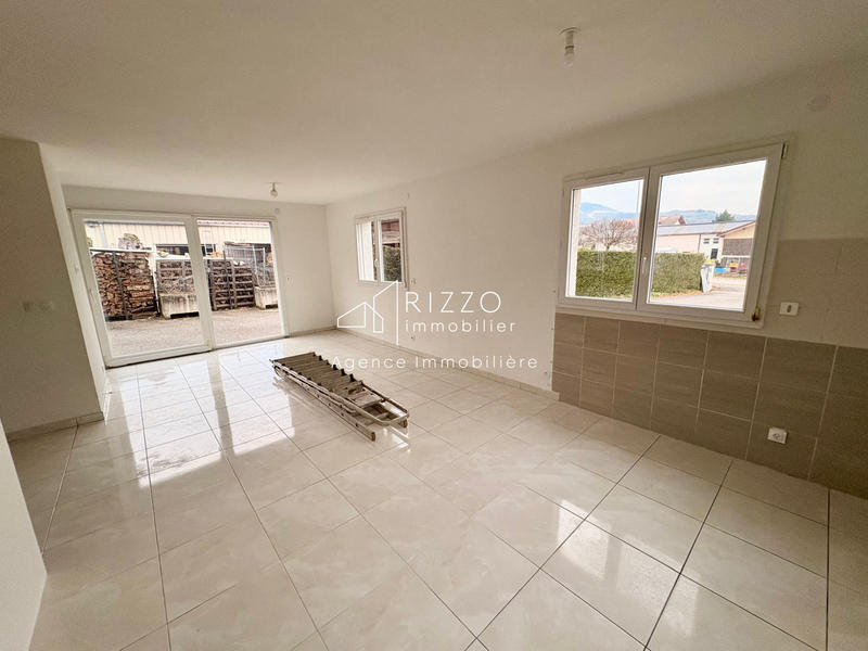 Entrepôt - 356 m² - 6 pièces