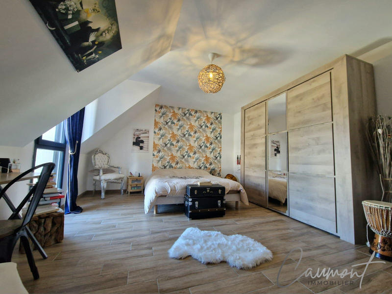 Maison - 113 m² - 5 pièces