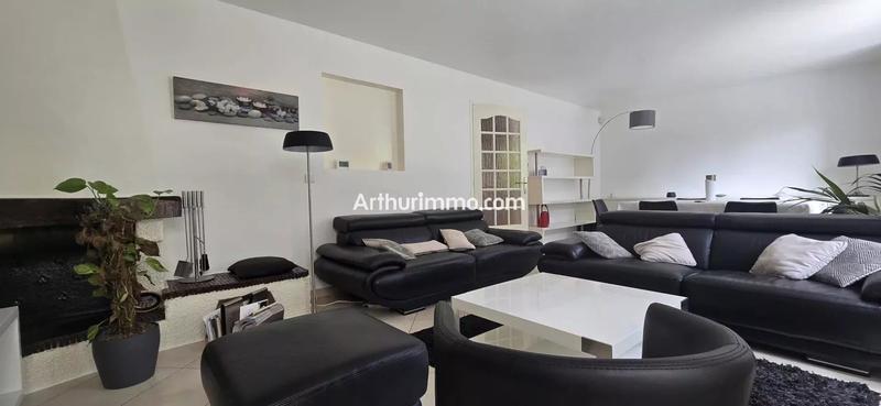 Maison - 102 m² - 4 pièces