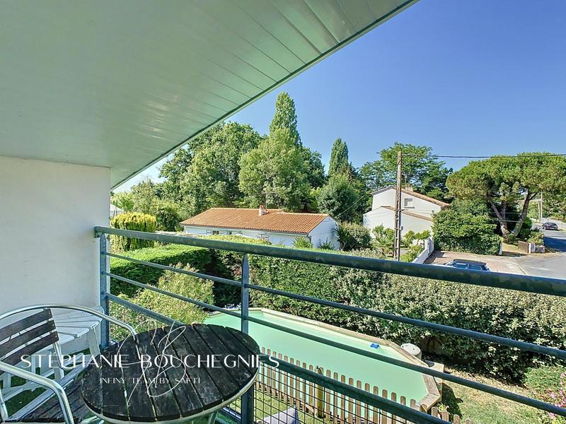 Maison - 223 m² - 10 pièces