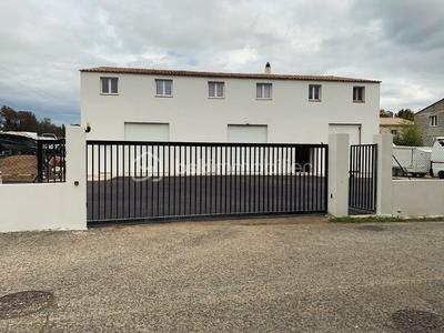 Immeuble - 450 m² - 10 pièces