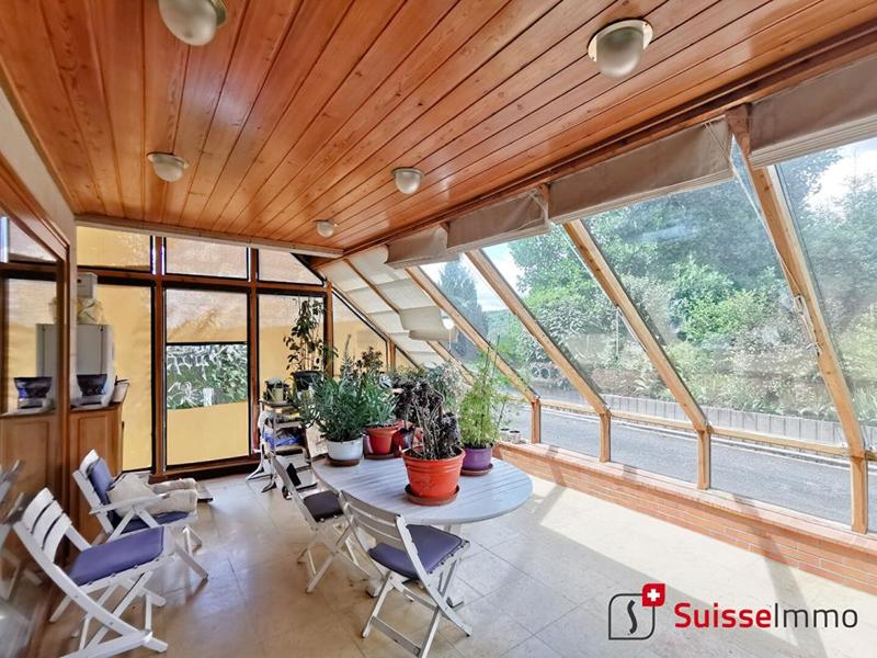 Pavillon - 261 m² - 11 pièces