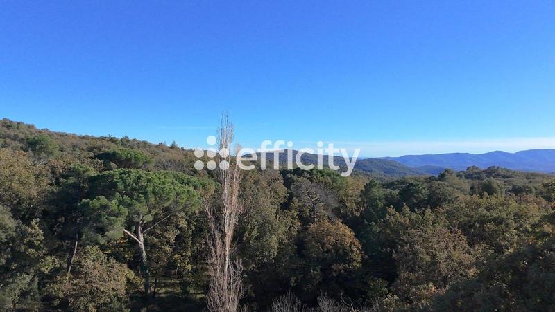 Villa - 200 m² - 8 pièces