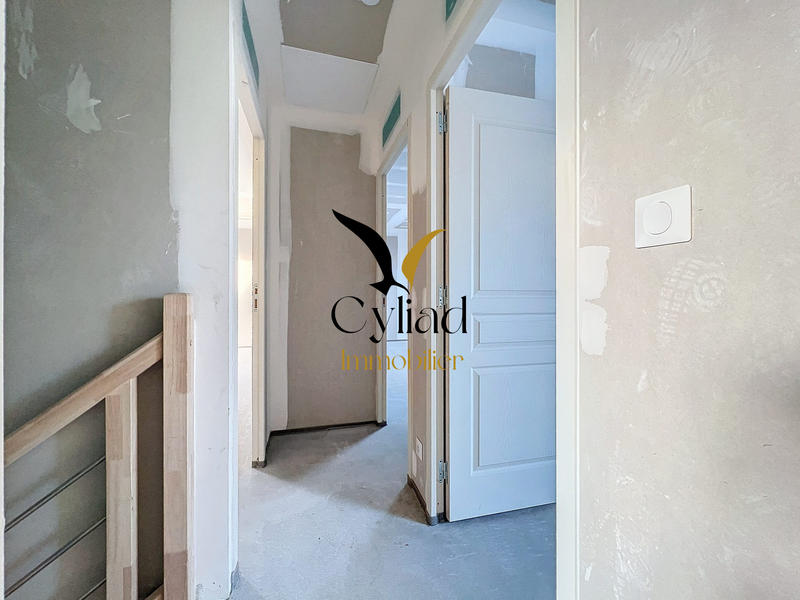 Maison contemporaine - 118 m² - 5 pièces