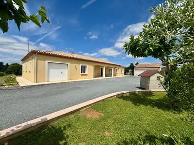 Maison - 190 m² - 6 pièces