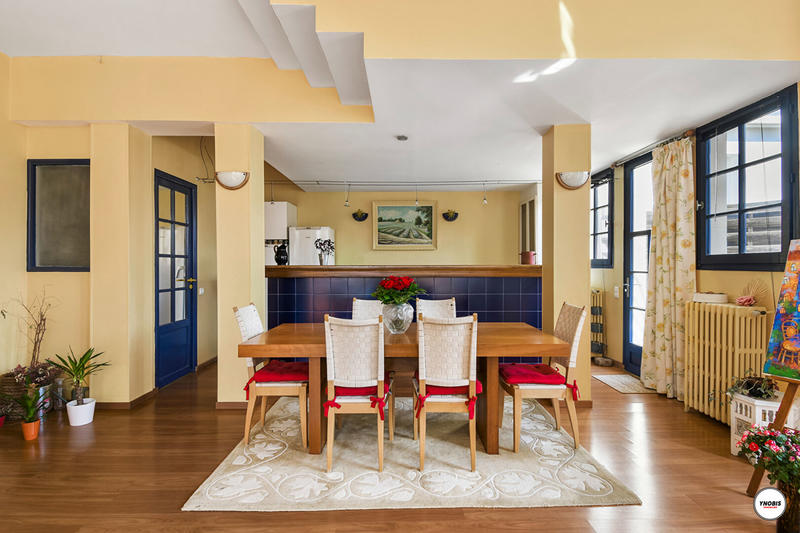 Maison - 135 m² - 5 pièces