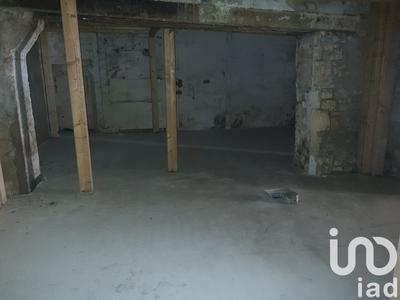 Maison - 300 m² - 5 pièces