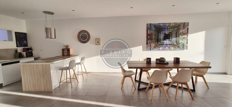 Villa - 110 m² - 4 pièces