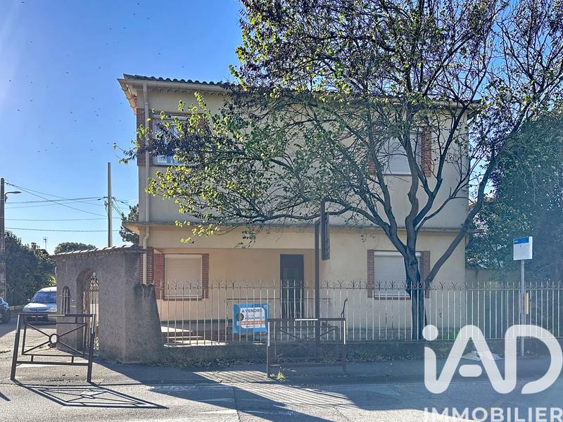 Maison - 202 m² - 7 pièces