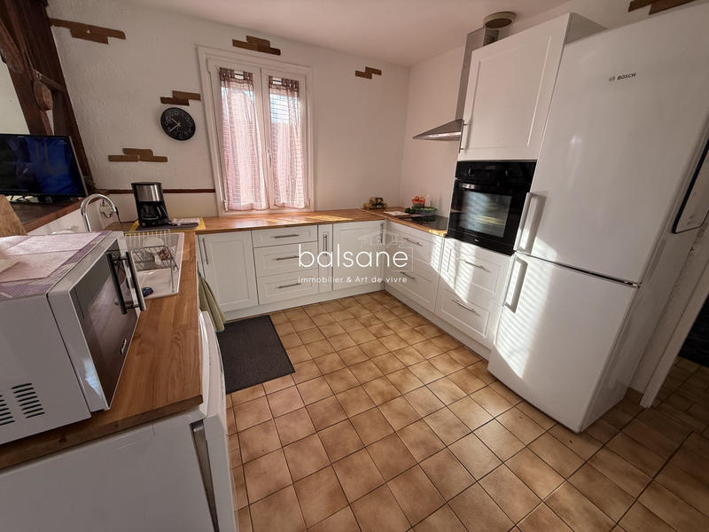 Maison - 98 m² - 5 pièces