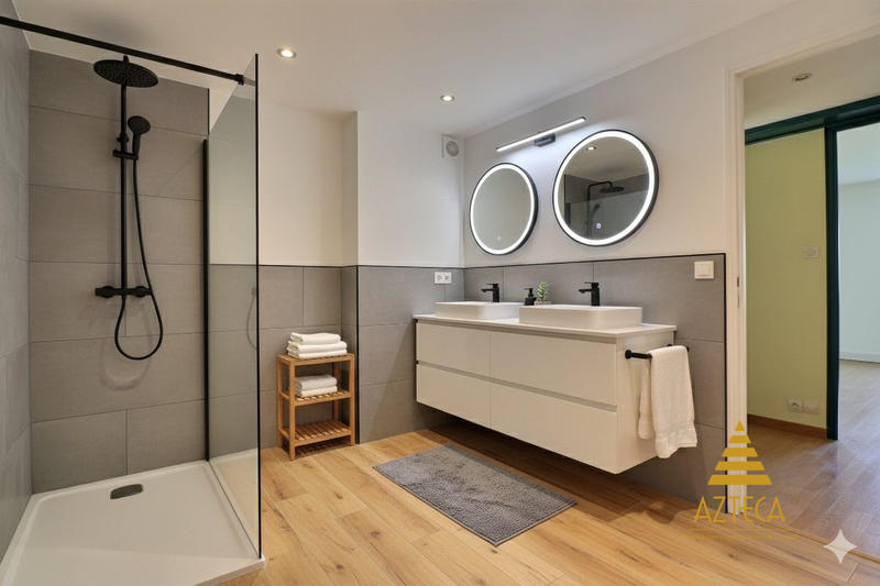 Maison ancienne - 138 m² - 6 pièces