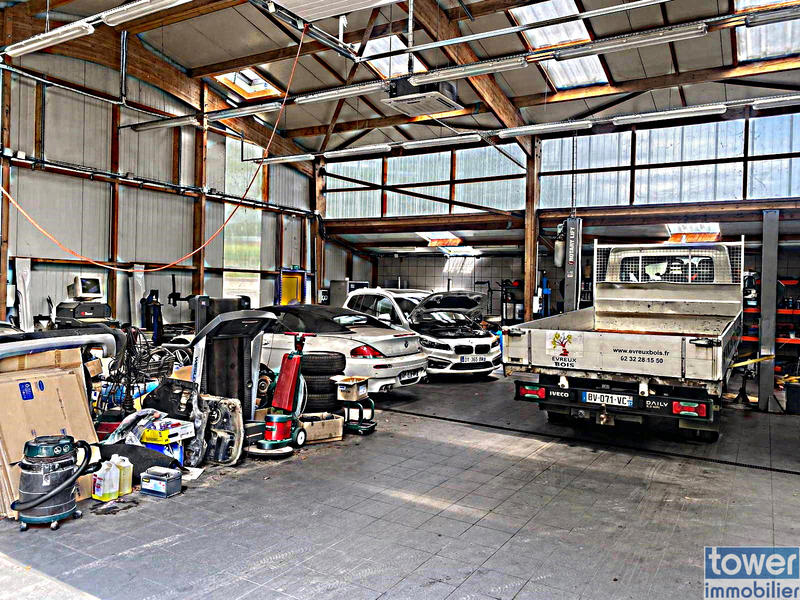 Local d'activités - 454 m² - 10 pièces