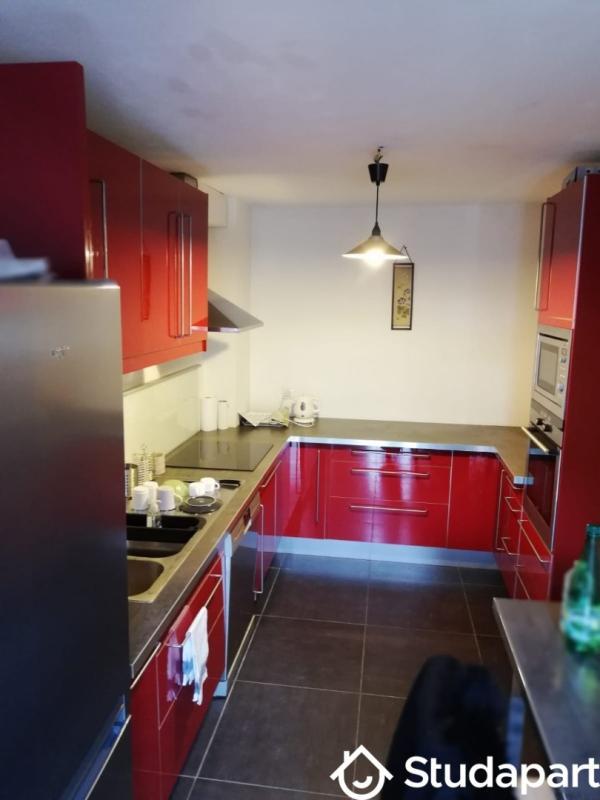 Chambre - 120 m² - 1 pièce