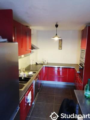 Chambre - 120 m² - 1 pièce