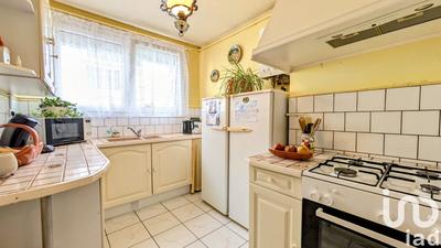 Appartement - 94 m² - 5 pièces