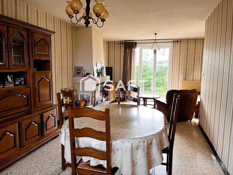 Maison - 102 m² - 4 pièces