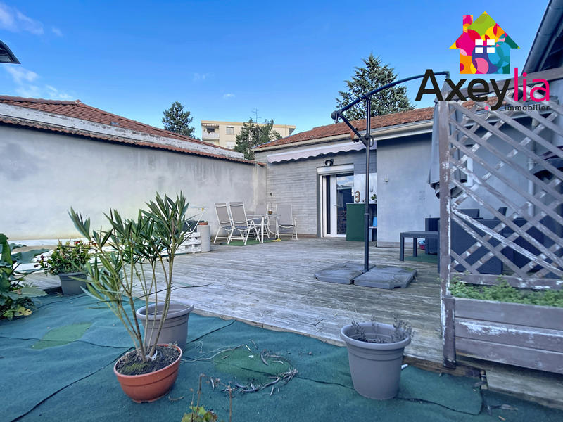 Maison - 70 m² - 4 pièces