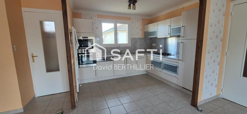 Maison - 95 m² - 4 pièces