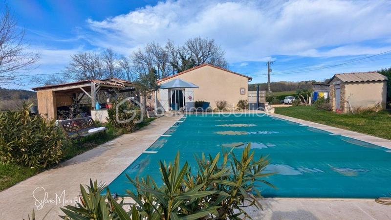 Maison - 106 m² - 4 pièces