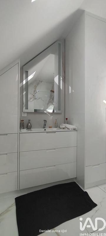 Appartement - 375 m² - 11 pièces