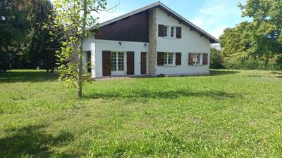 Maison - 153 m² - 7 pièces