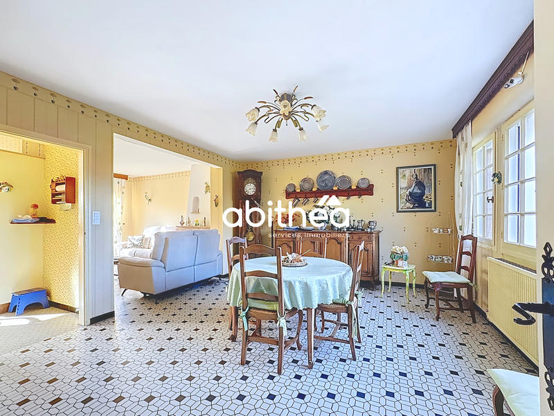 Maison - 116 m² - 6 pièces