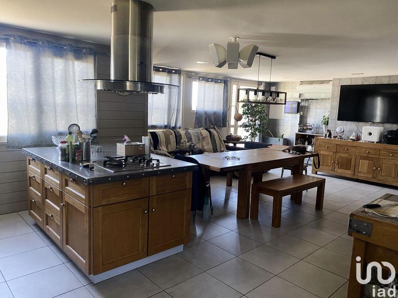 Local commercial - 413 m²