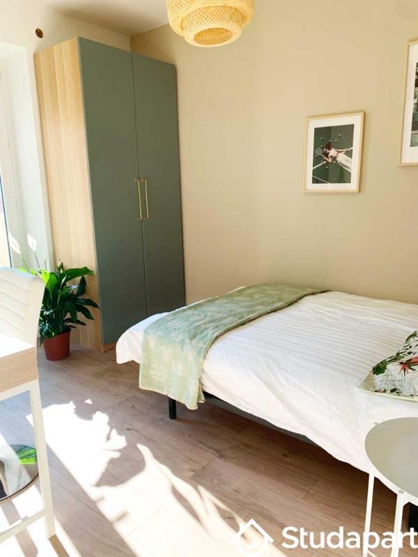 Chambre - 14 m² - 1 pièce