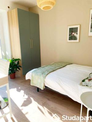 Chambre - 14 m² - 1 pièce