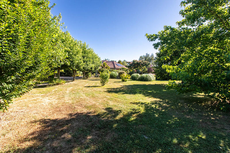 Maison - 137 m² - 6 pièces