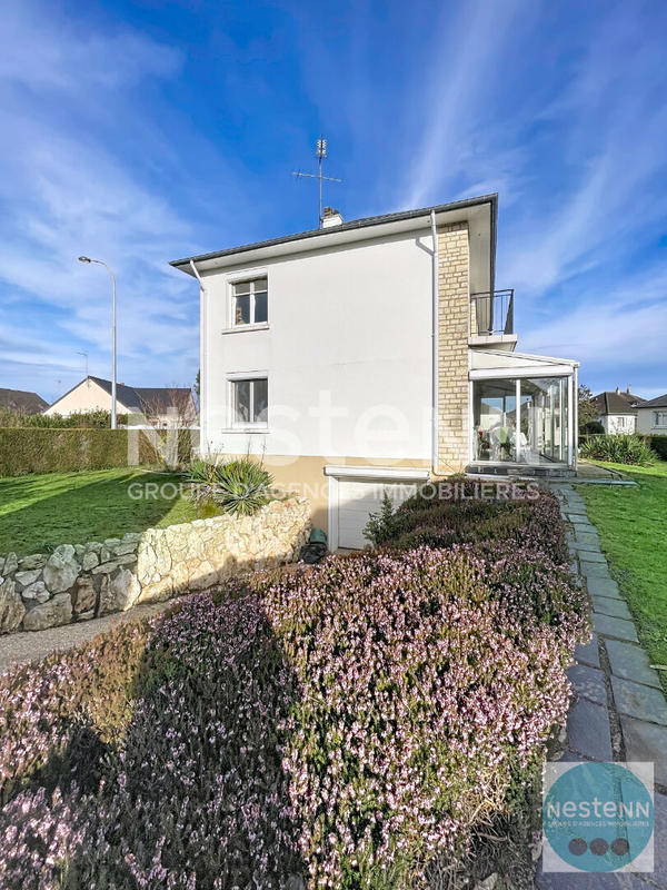 Maison - 151 m² - 8 pièces