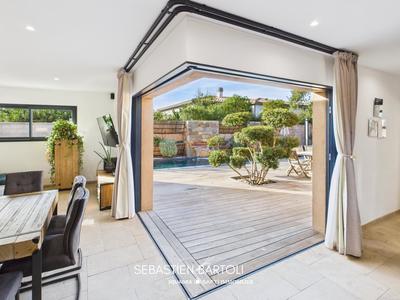 Maison - 145 m² - 4 pièces