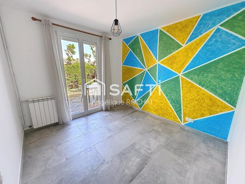 Maison - 105 m² - 5 pièces