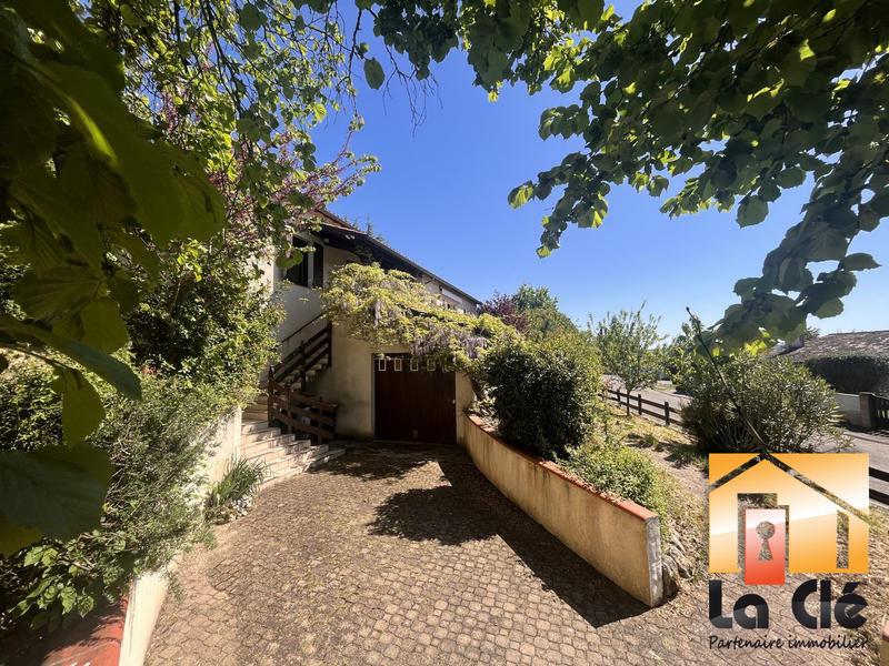 Maison - 134 m² - 5 pièces