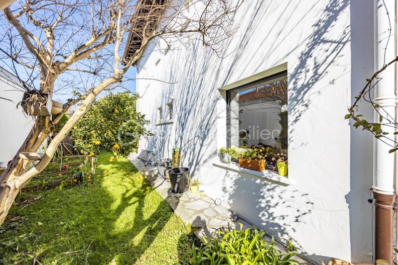 Maison - 183 m² - 5 pièces