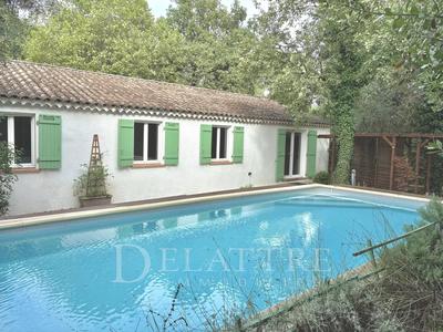 Maison de village - 107 m² - 4 pièces