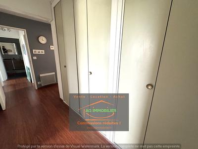 Appartement - 82 m² - 4 pièces