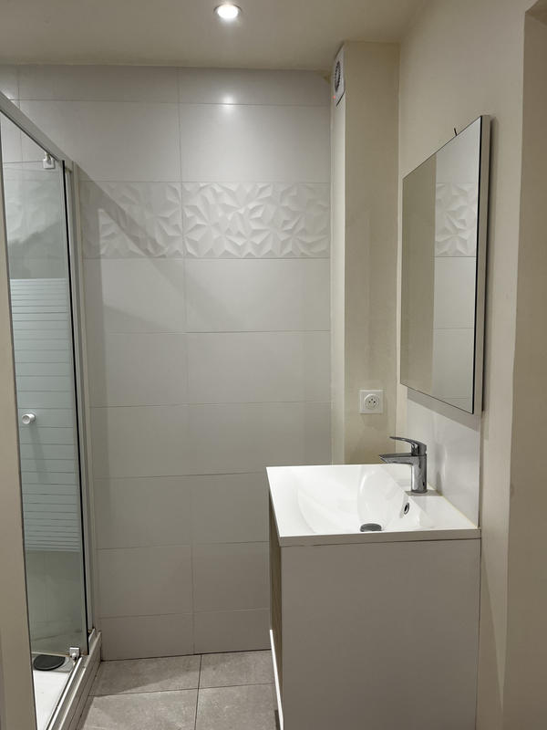 Immeuble - 99 m² - 5 pièces