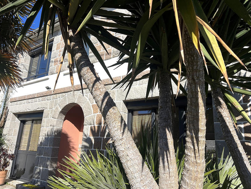 Maison - 146 m² - 7 pièces