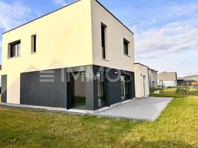 Maison - 130 m² - 6 pièces