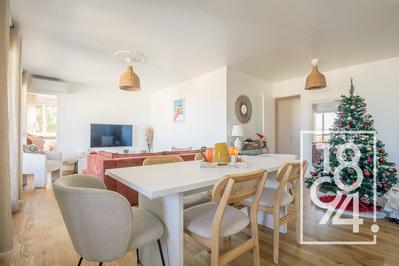 Appartement - 70 m² - 3 pièces