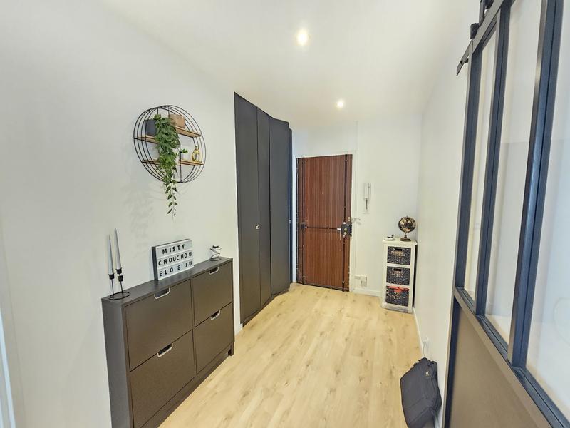 Appartement - 60 m² - 2 pièces