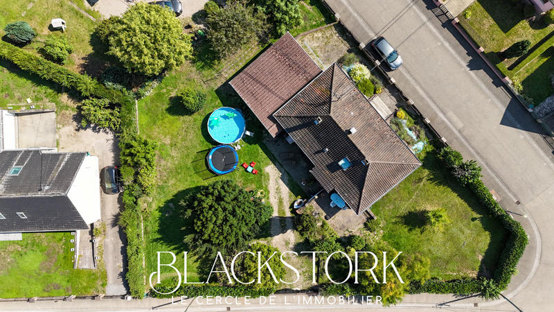 Maison - 115 m² - 6 pièces