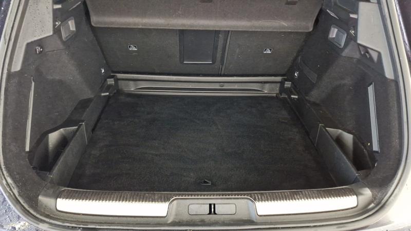 Ds Ds 7 Crossback Puretech 180 Eat8 Bastille+