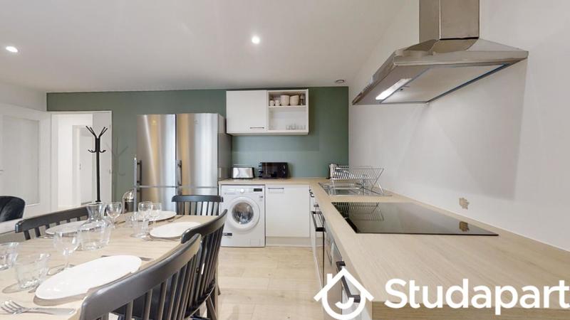 Chambre - 11 m² - 1 pièce