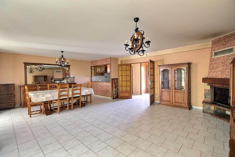 Villa - 229 m² - 7 pièces