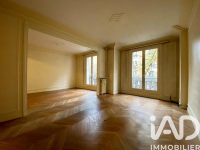 Appartement - 97 m² - 4 pièces