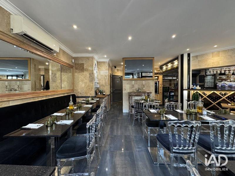 Local commercial - 160 m²