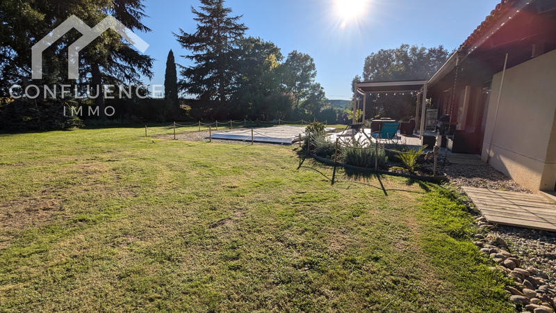 Maison - 200 m² - 7 pièces