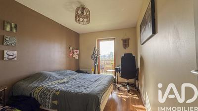 Appartement - 77 m² - 4 pièces